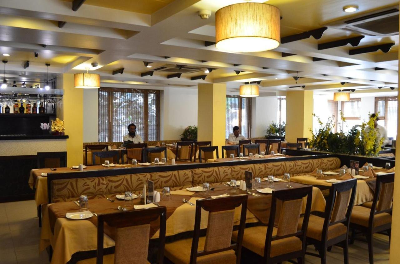 Hotel Deccan Royaale, Shivajinagar Púna Kültér fotó