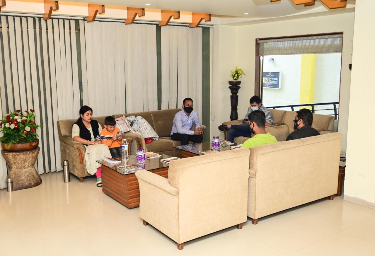 Hotel Deccan Royaale, Shivajinagar Púna Kültér fotó