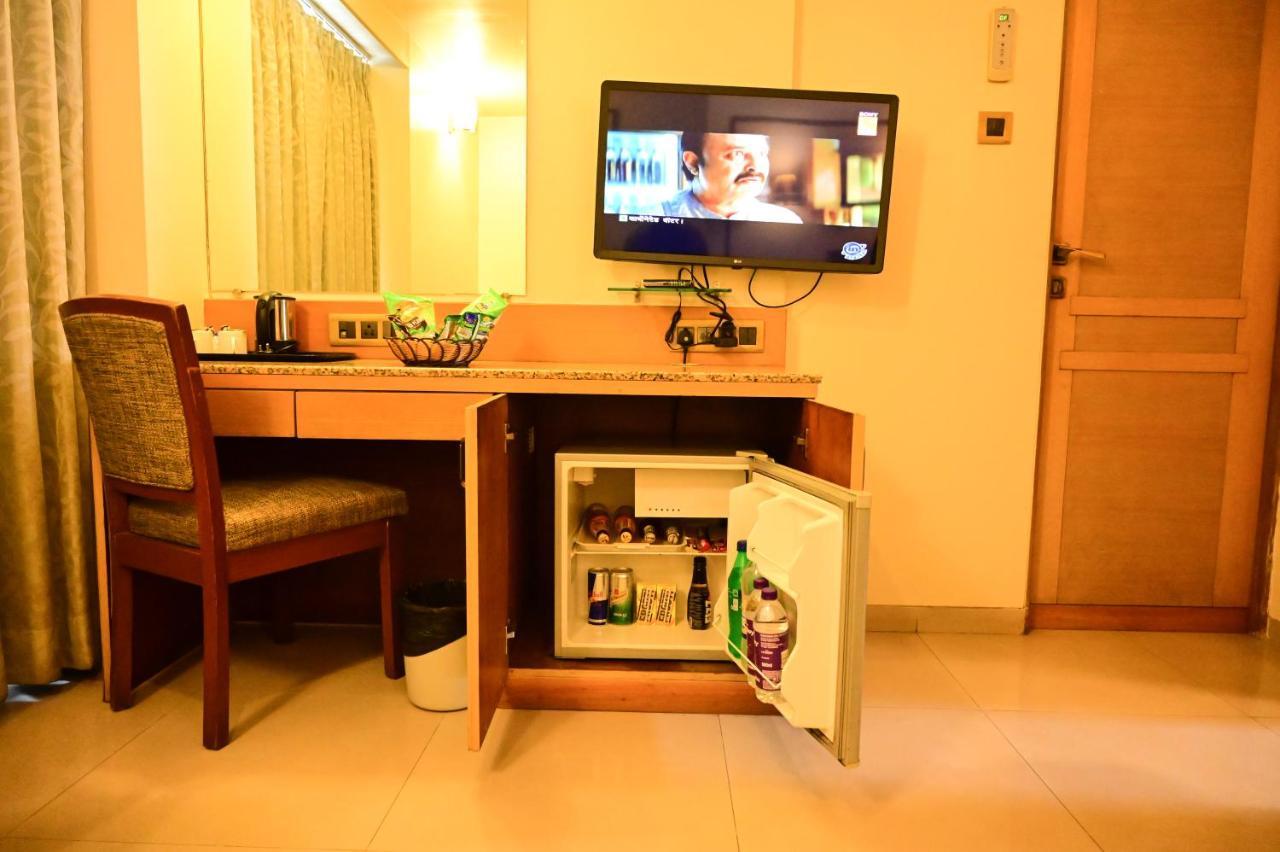 Hotel Deccan Royaale, Shivajinagar Púna Kültér fotó