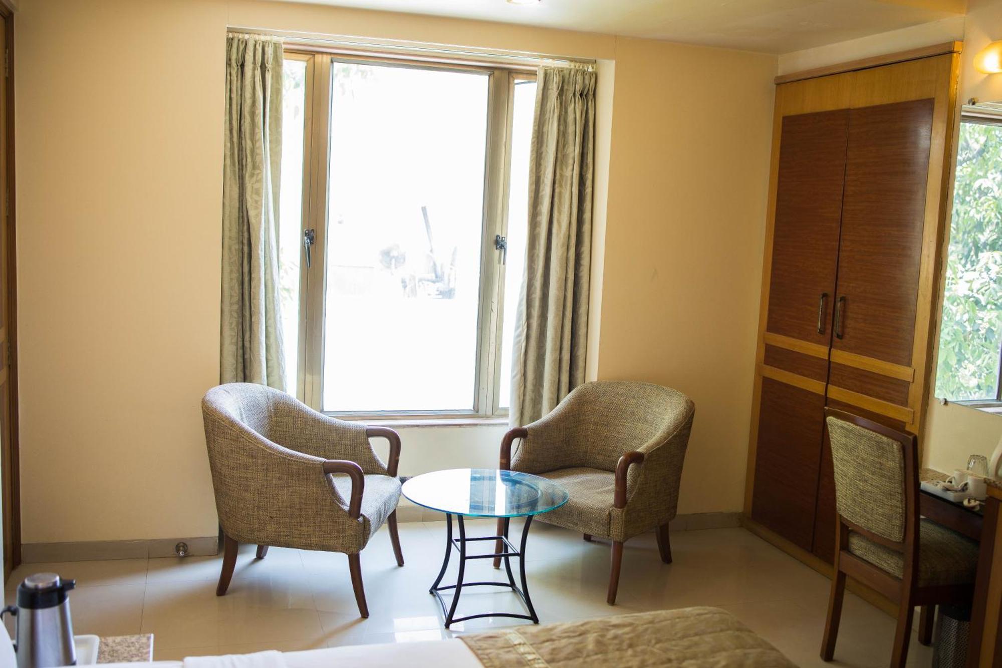 Hotel Deccan Royaale, Shivajinagar Púna Kültér fotó