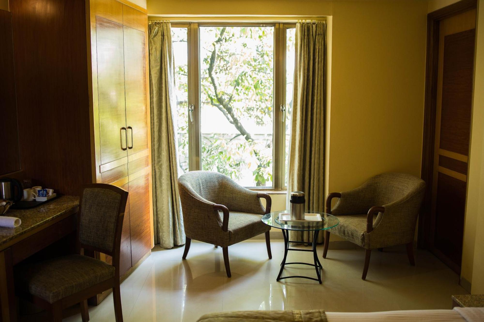 Hotel Deccan Royaale, Shivajinagar Púna Kültér fotó