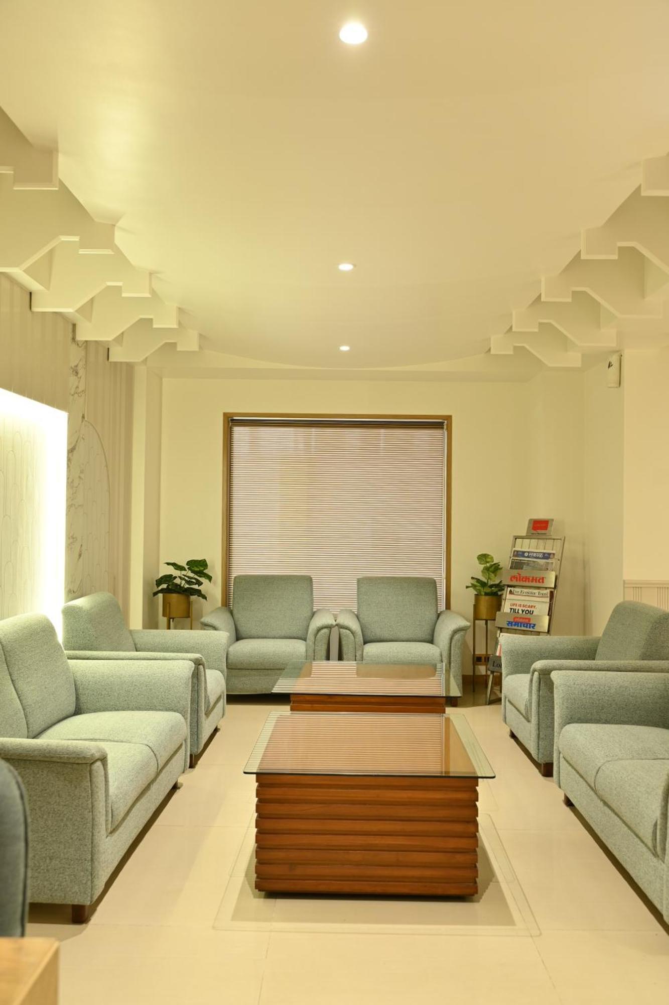 Hotel Deccan Royaale, Shivajinagar Púna Kültér fotó
